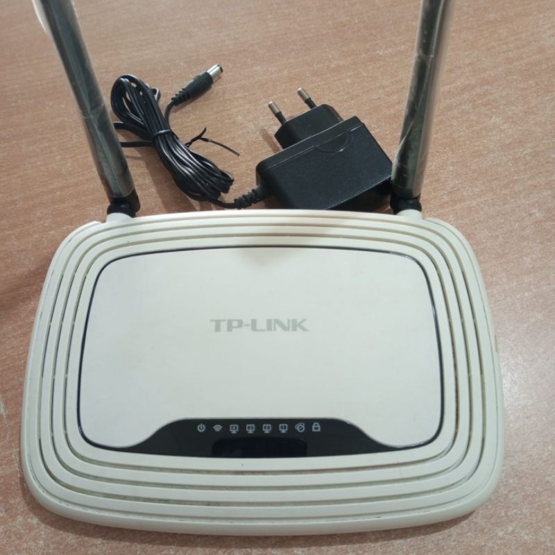TP-LINK TL-WR841ND 300Mbps TPLINK Wireless N Router (BEKAS NORMAL)