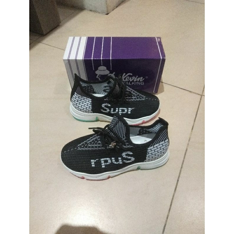 489-022 SEPATU SNEAKERS SHOES ANAK PEREMPUAN DR KEVIN