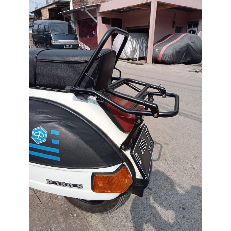 bekrek rak belakang Madrid Universal vespa PX PS super exlusive sprint spartan exsel