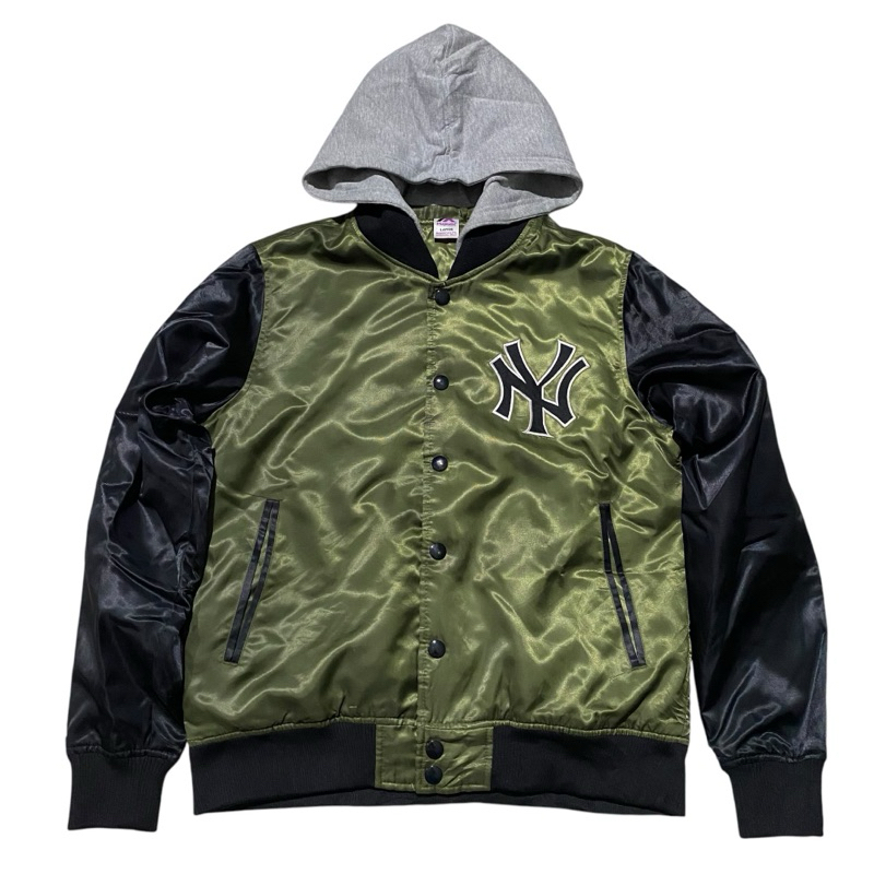 Majestic NY New york yankees hooded bomber jacket