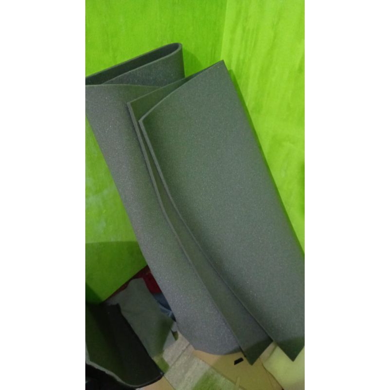 Busah/spon hitam empuk tebal 1 cm