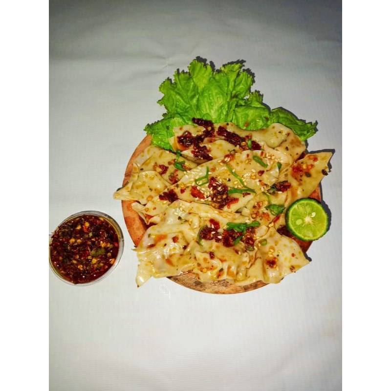 

{Home Made } Pangsit Ayam Chili Oil