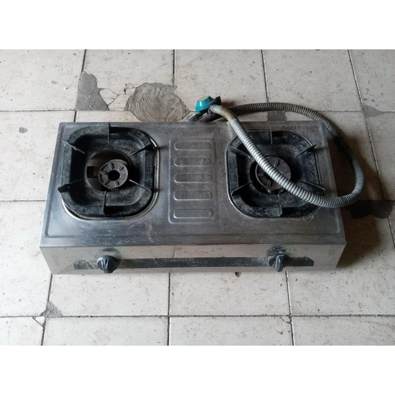 KOMPOR GAS BEKAS