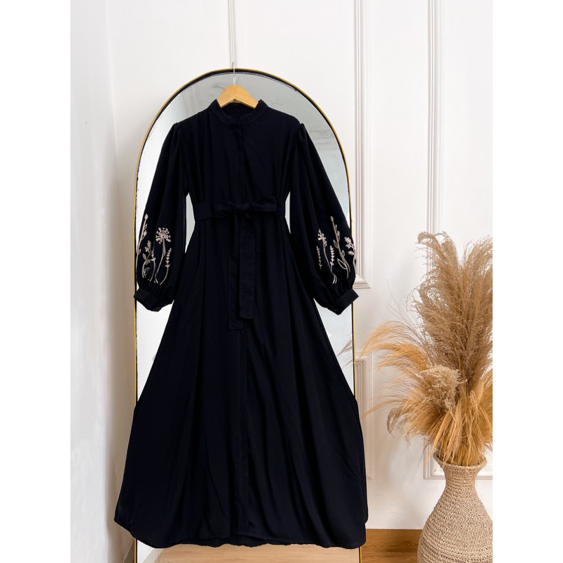 Abaya Hitam Bordir By Azzamy | abaya Jetblack | Abaya hitam Bordir premium | Abaya busui Friendly