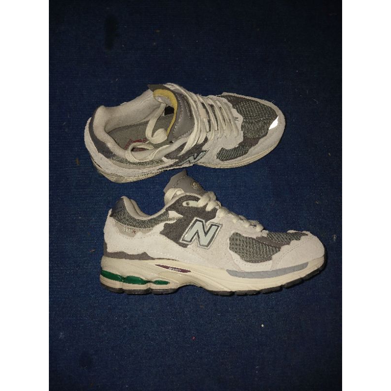 new balance 2002r protection pack size 40 second