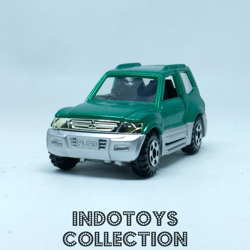 Tomica ~ Mitsubishi Pajero Green