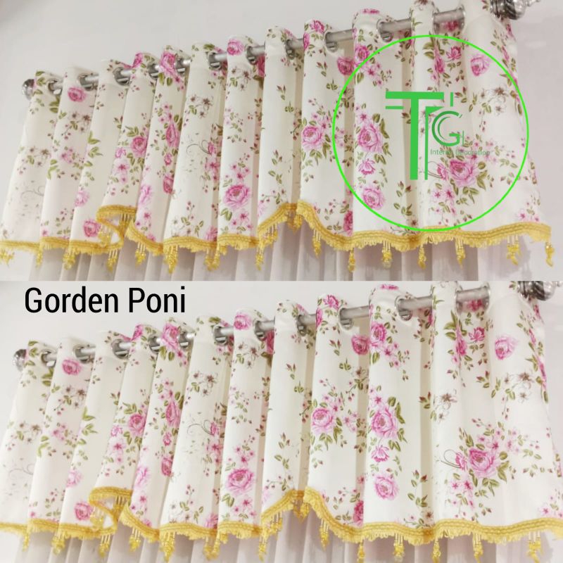 Gorden Poni Rumbai Atas Pintu Jendela Ruang Tamu Motif Bunga Ros Pink Besar