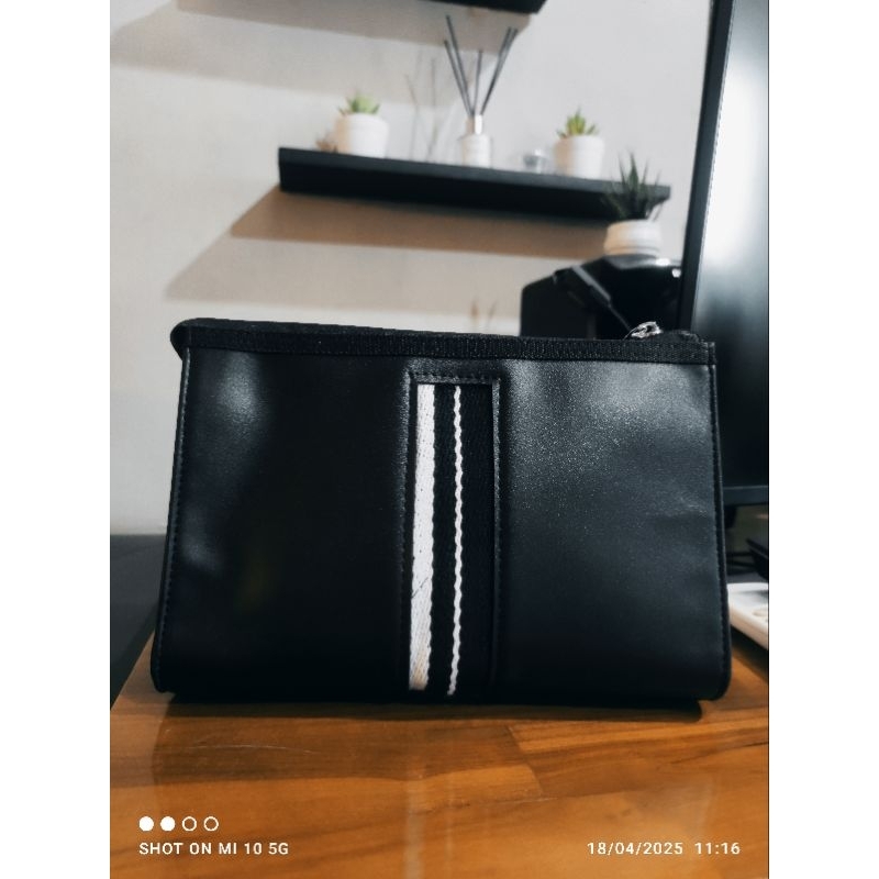 GIFT BCA PRIORITAS, HANDBAG BCA PRIORITAS, CLUTCH, DOMPET TANGAN UNISEX, HANDBAG KULIT, DOMPET KULIT