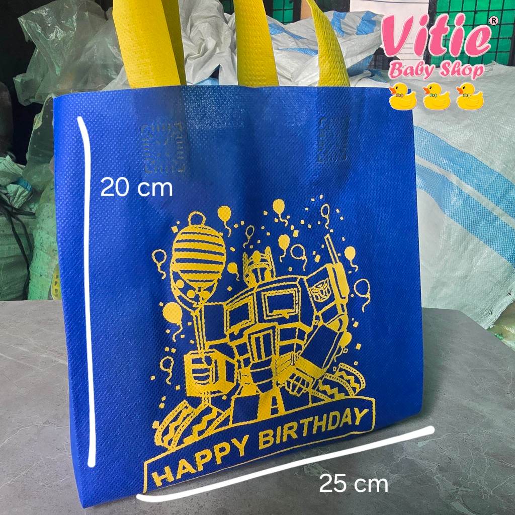 

Goodie bag isi 12 pcs (1 lusin) (UK.20X25) /Tas Kain / Tas Ulang tahun anak / tas ultah / tas souvenir / tas spunbound / tas birthday bag