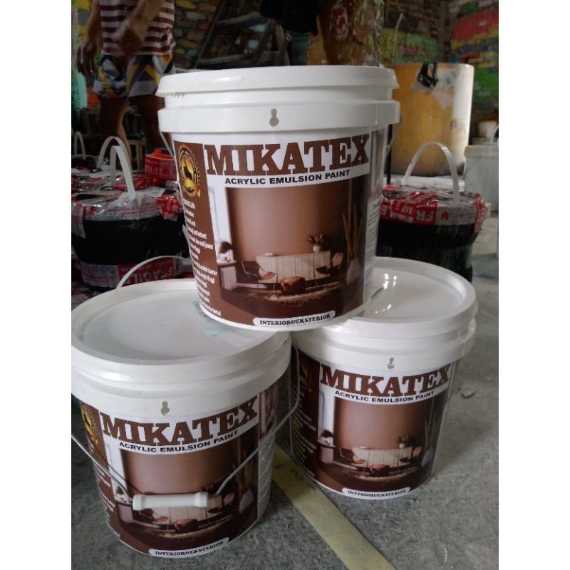 Cat Tembok 25Kg Anti Mengapur Warna Tajam