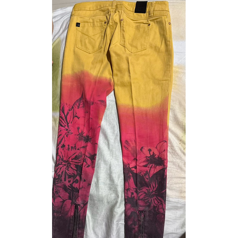 Jeans Motif Insight (Preloved)