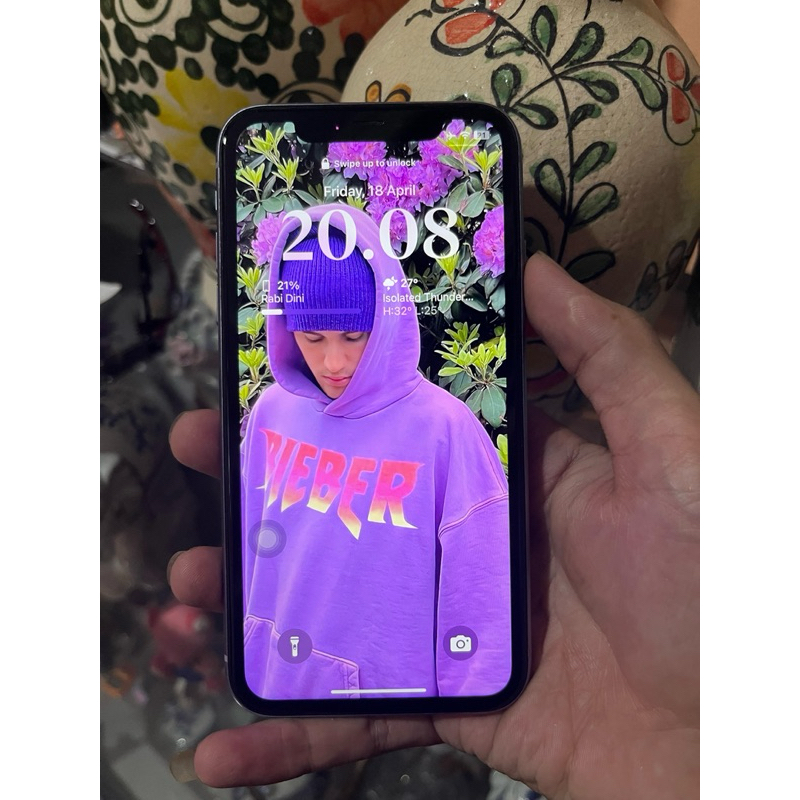 IPHONE 11 64 GB IBOX PRELOVED SECOND