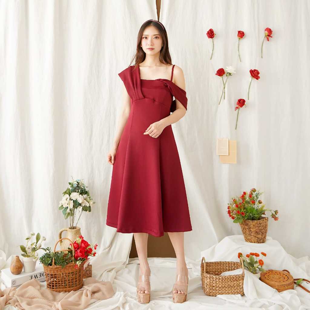 La Verne- Celine Korean Party Midi Dress Sexy Style Maroon Black Krem
