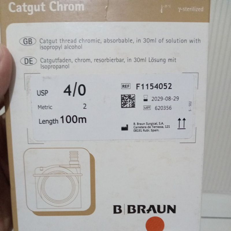 B Braun cat gut chromic 4/0/Braun chromic 4 0/Benang chromic B Braun/Chromic roll 4 - 0/Chromic Roll