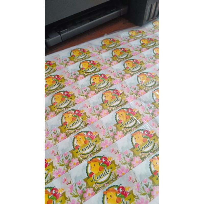 

Sticker Kemasan label produk