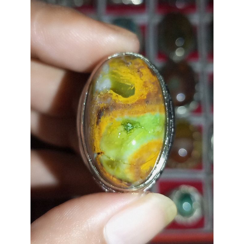 Natural Batu Pancawarna Garut Cikolak