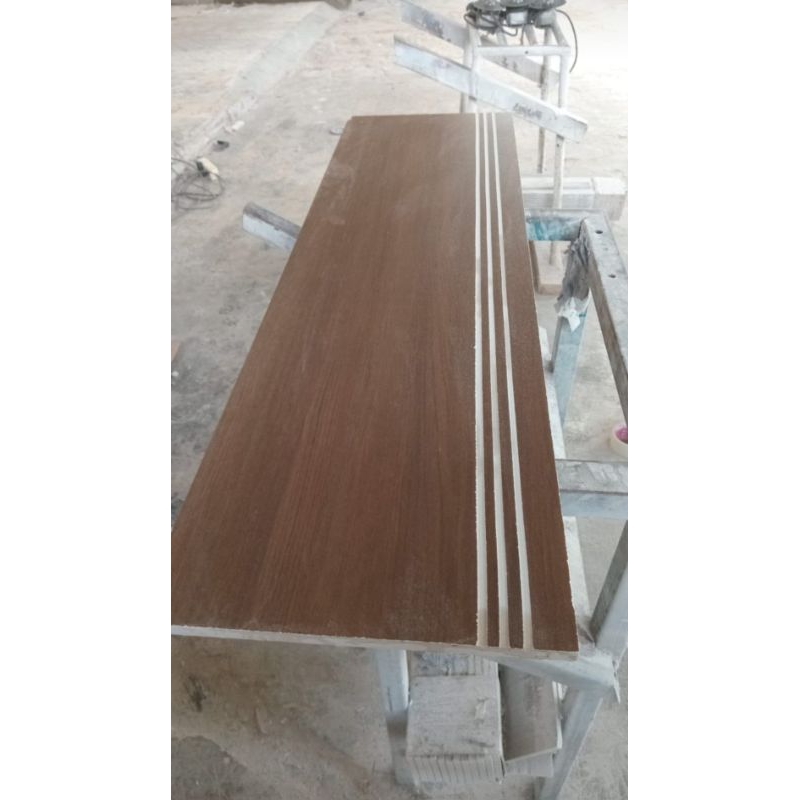 GRANIT ANAK TANGGA CUSTOM UKURAN 30X80 30X70 MOTIF KAYU