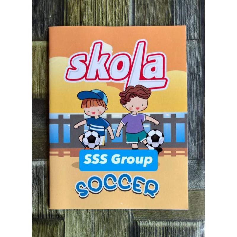 

Buku sekolah tipe SSS