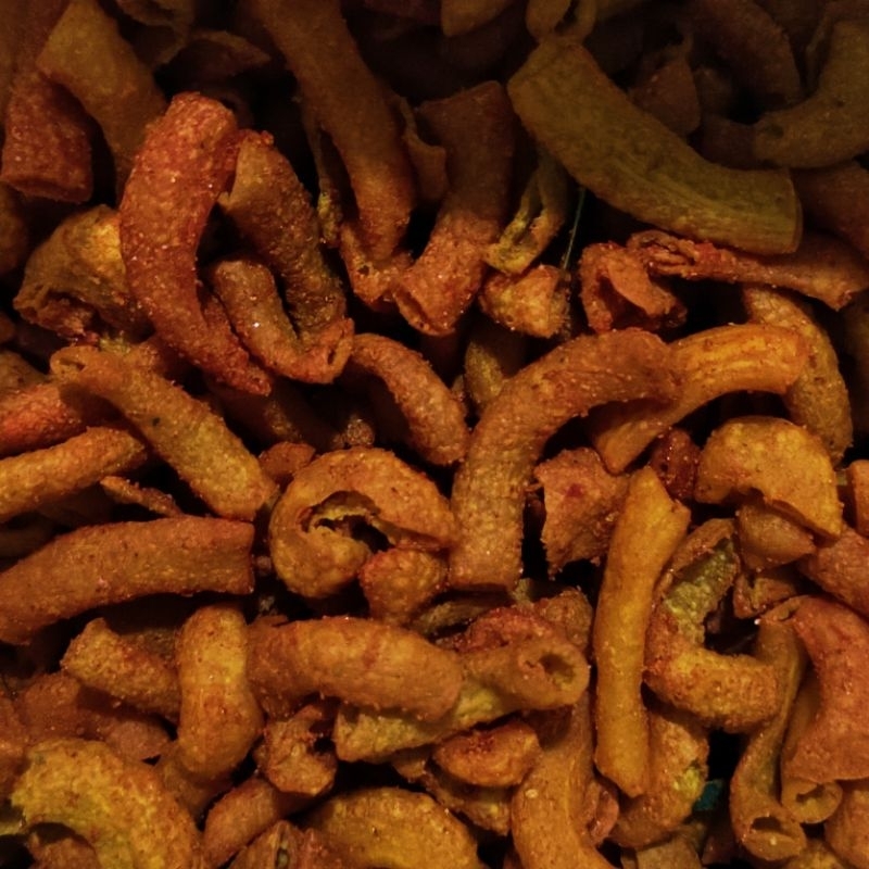 

MAKARONI PIPA PEDAS DAUN JERUK 1KG