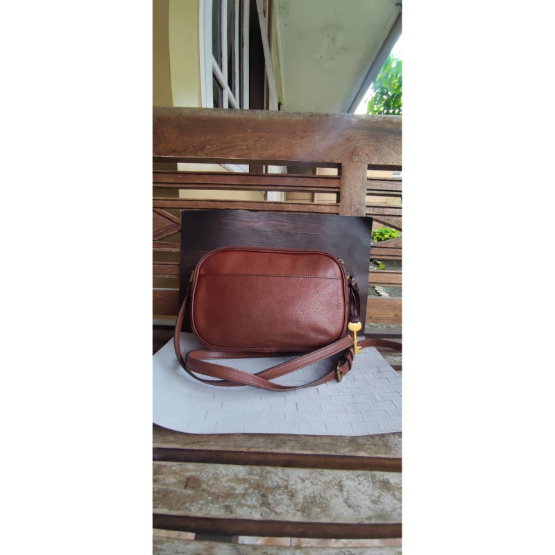 Preloved Tas Fossil Meisi Brown