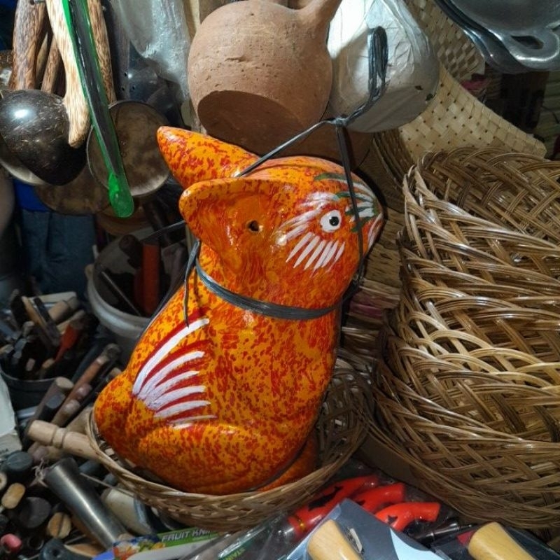 Celengan motip Kelinci Gerabah Tanah Liat