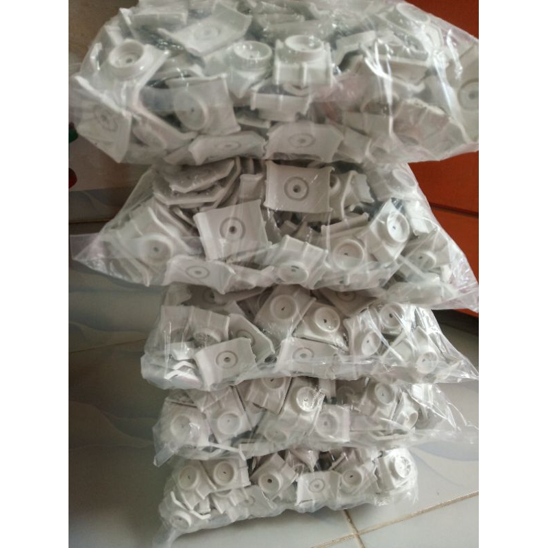 (1.000Pcs) Penutup Weather Roofseal Kotak Persegi Atap UPVC