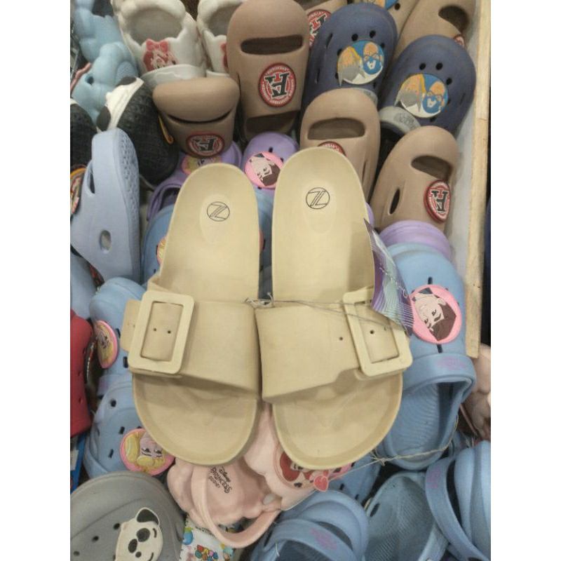 B SANDAL SELOP PEREMPUAN ZANDILAC