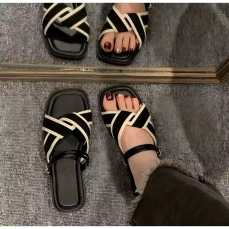Sandal Teplek Wanita Ringan Model Tali Belakang Korean Style