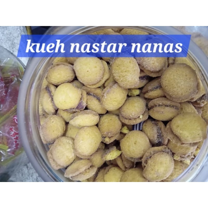 

KUE NASTAR NANAS 500 GR