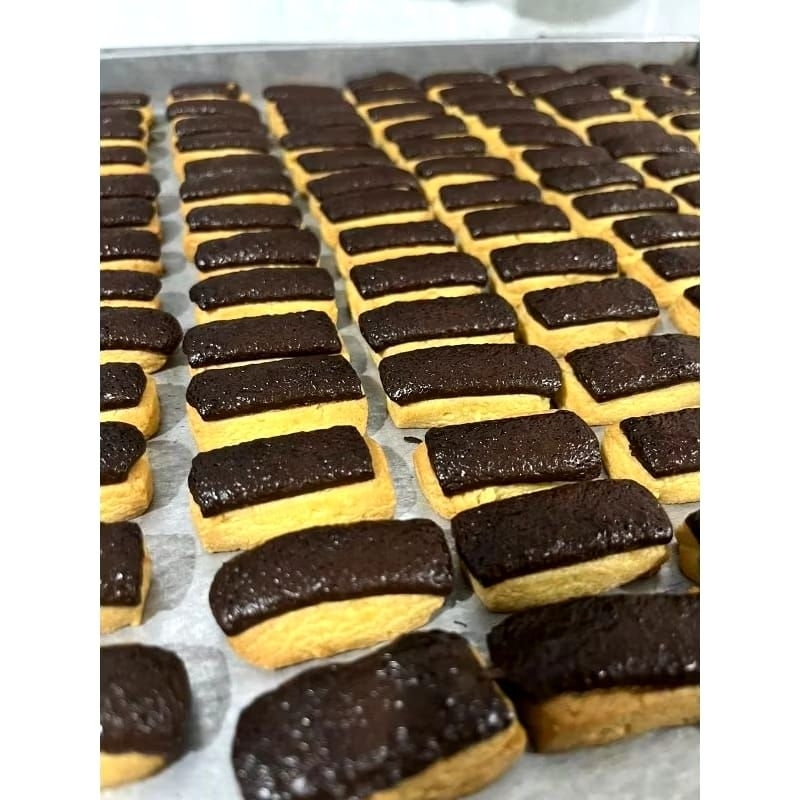 

kue kering choco stick berat toples 600ml
