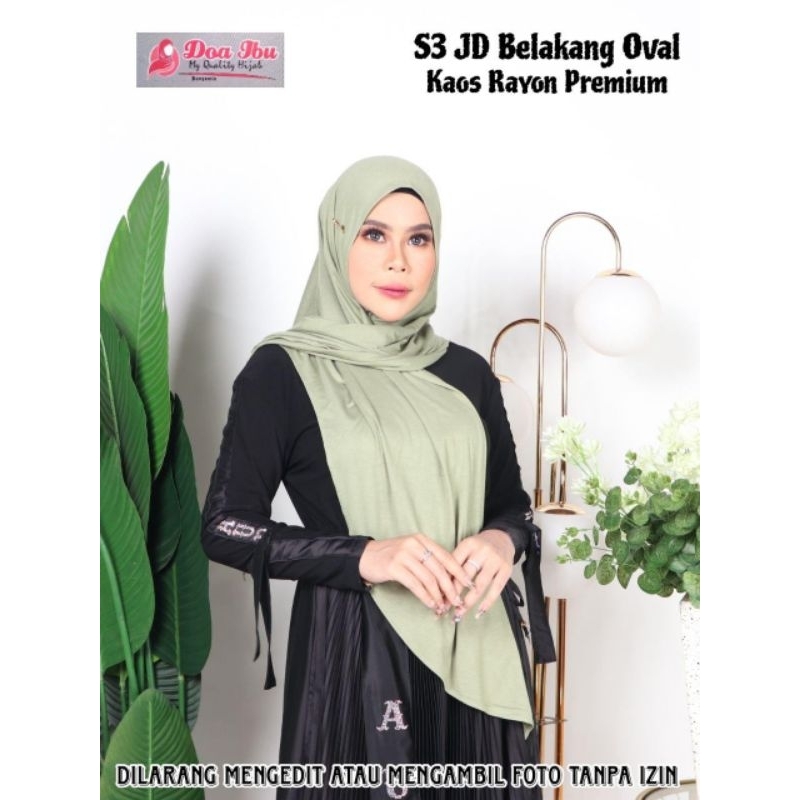 Pashmina Rayon Segitiga Jahit Dagu by Doa Ibu (KHUSUS HITAM)