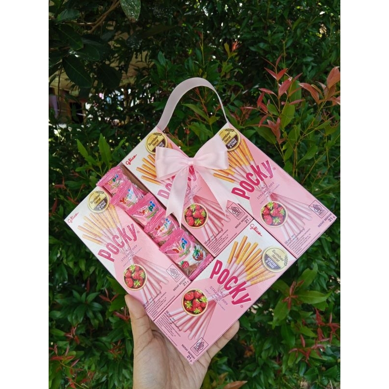 

POCKY LOVE Strawberry || POCKY Love pita || POCKY Viral