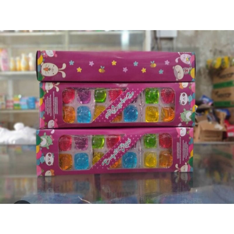

SARIPATI GOGONI JELLY 1 BOX ISI 15 x 25 GR