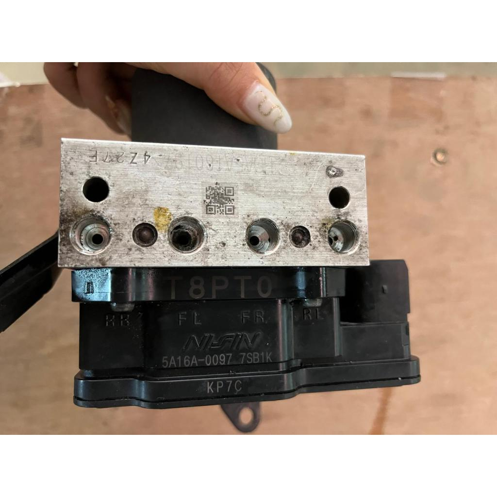 Modul Actuator Abs Brake Rem Honda Hrv Hr-v original kode T8PTO