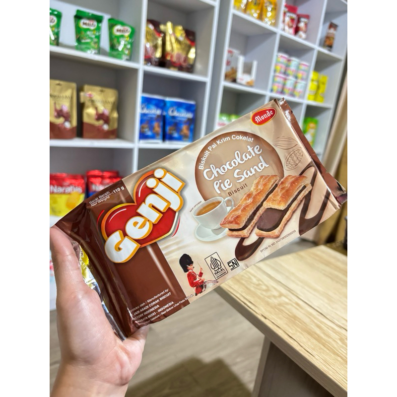 

Genji Chocolate Pie Sand