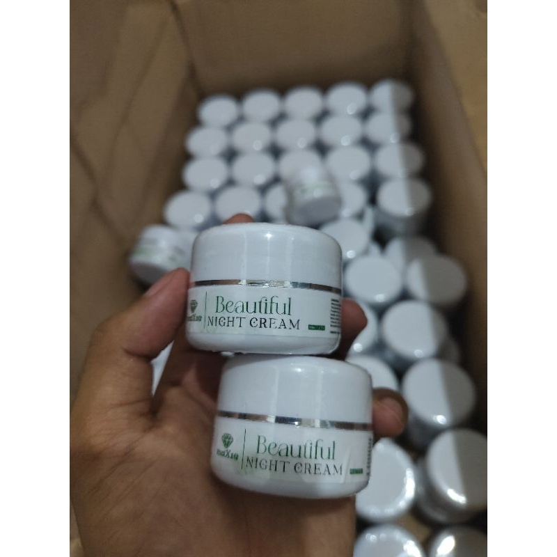 BEATIFUL NIGHT CREAM MAXIE (KRIM FLEK HITAM)