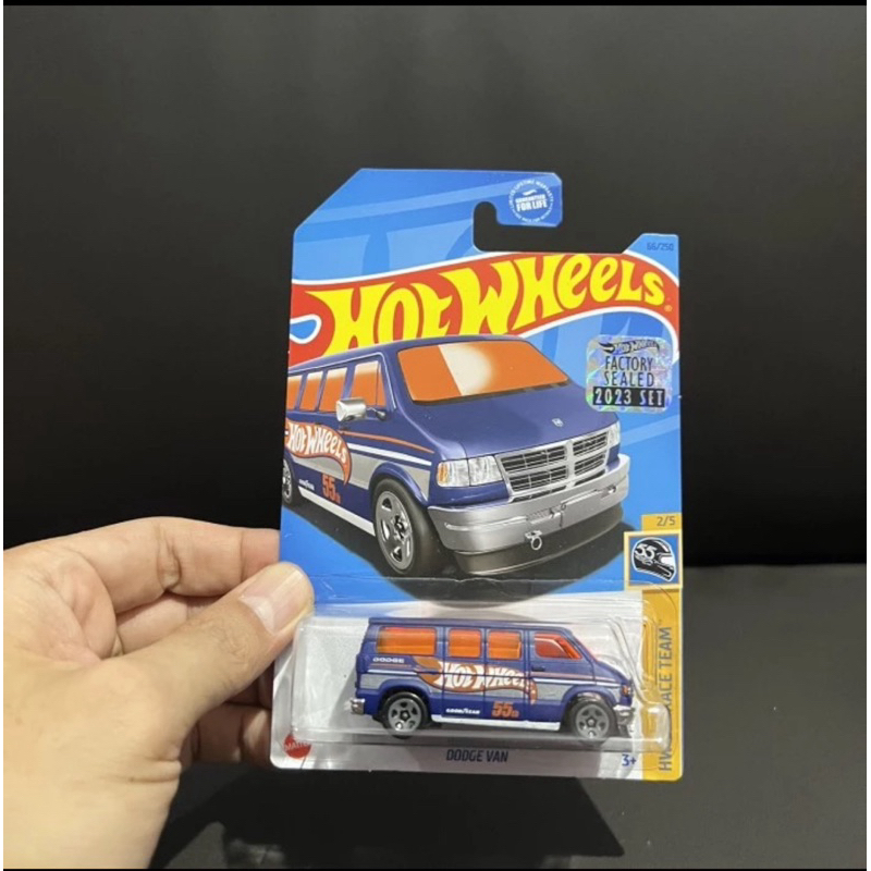 Hot Wheels Dodge Van Biru FS 2023 Factory Sealed