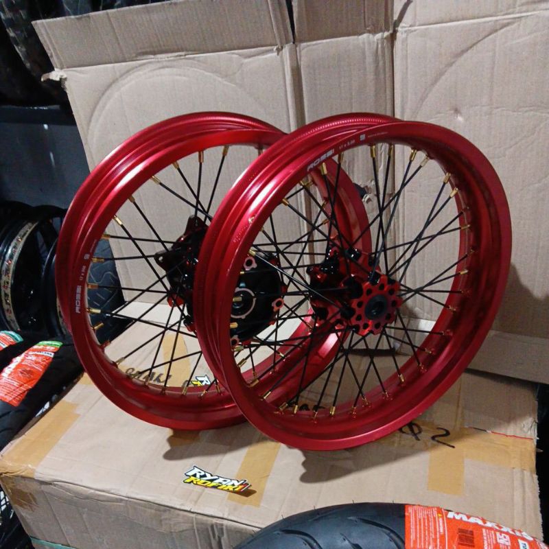 whellset supermoto crf 300 350 merah