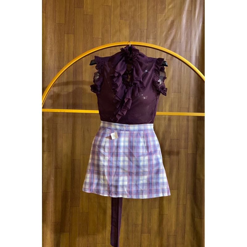 ONE SET CANTIK WARNA UNGU ATASAN ROK IMPORT