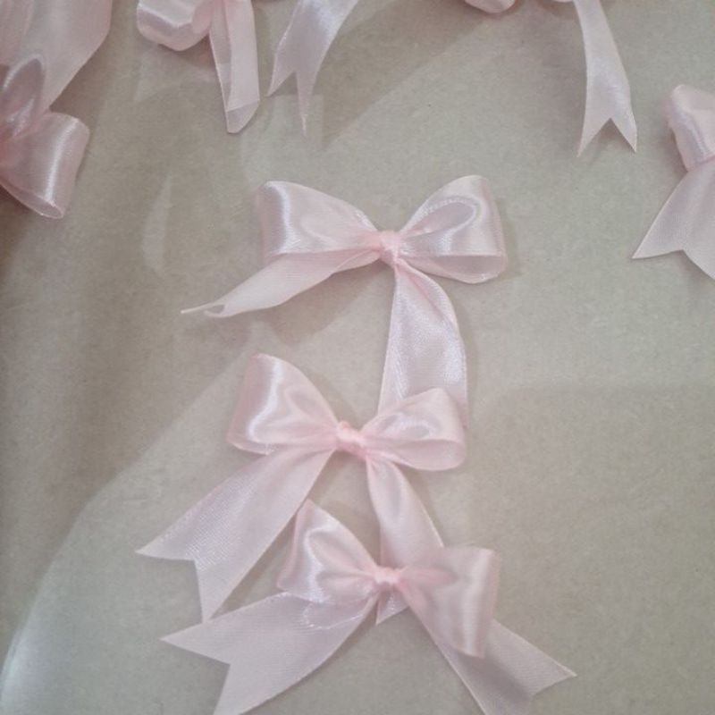 

Pita jadi/bentuk pita soft pink