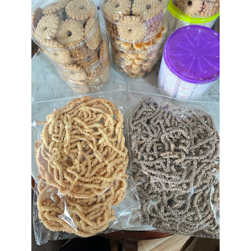 

kue akar kelapa by juragan betawi