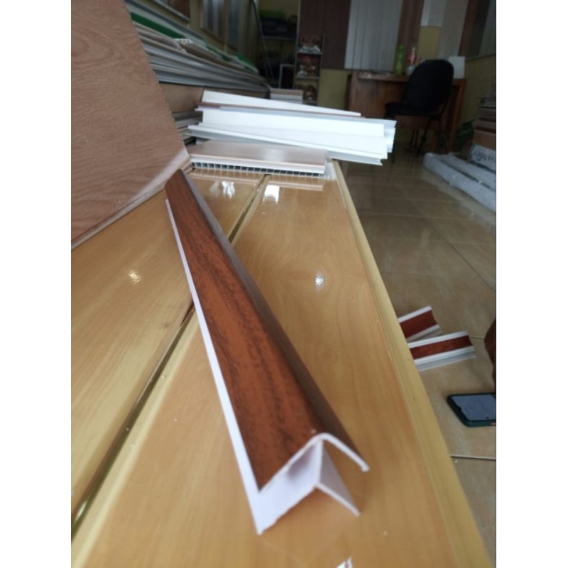 List Siku Drop plafon pvc Alfafon 608