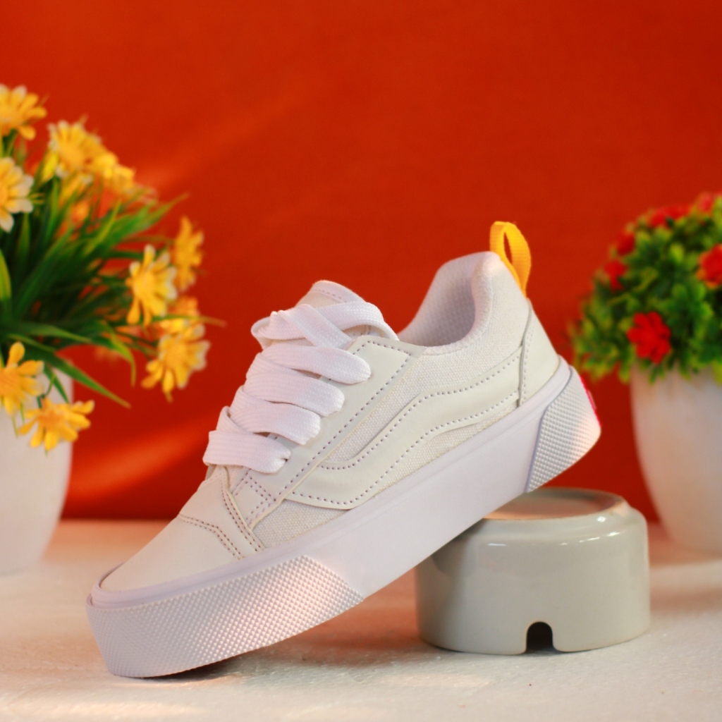 Sepatu Anak Laki-Laki & Perempuan KNU School Putih POLOS Premium