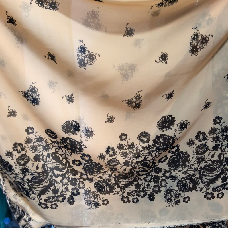 kain sifon ceruty motif - kain sifon ceruty motif bunga - kain sifon ceruty motif impor - kain sifon