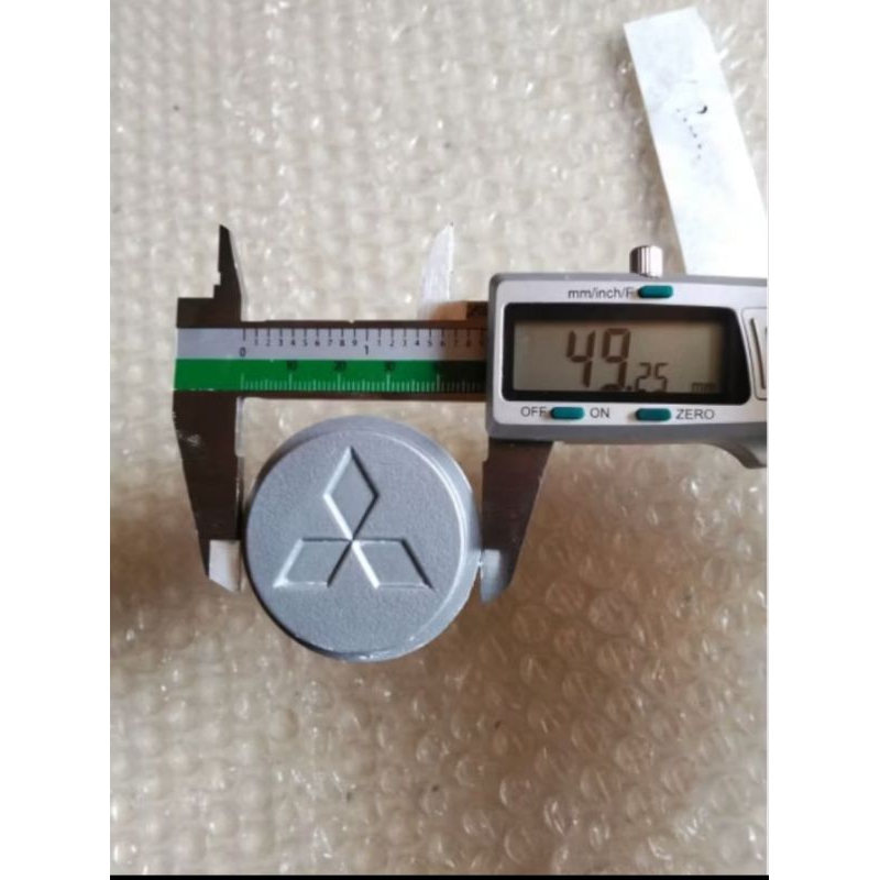 dop roda tutup velg mobil mitsubishi kuda original