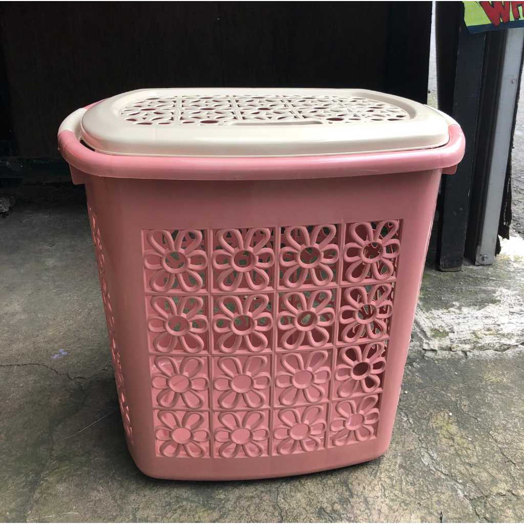 Laundry basket tutup/keranjang baju pakaian kotor/keranjang plastik box/keranjang pakaian tutup