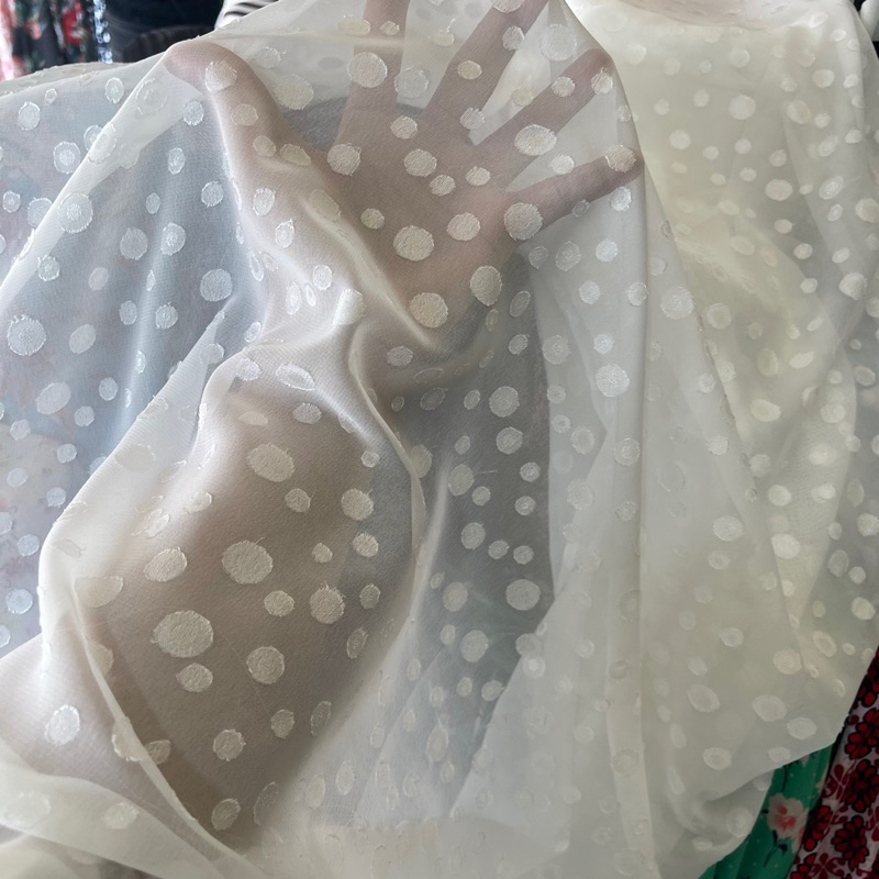 DUA WARNA - Kain Rubiah / Kain Rubia / kain uragiri / Kain Sifon uragiri putih