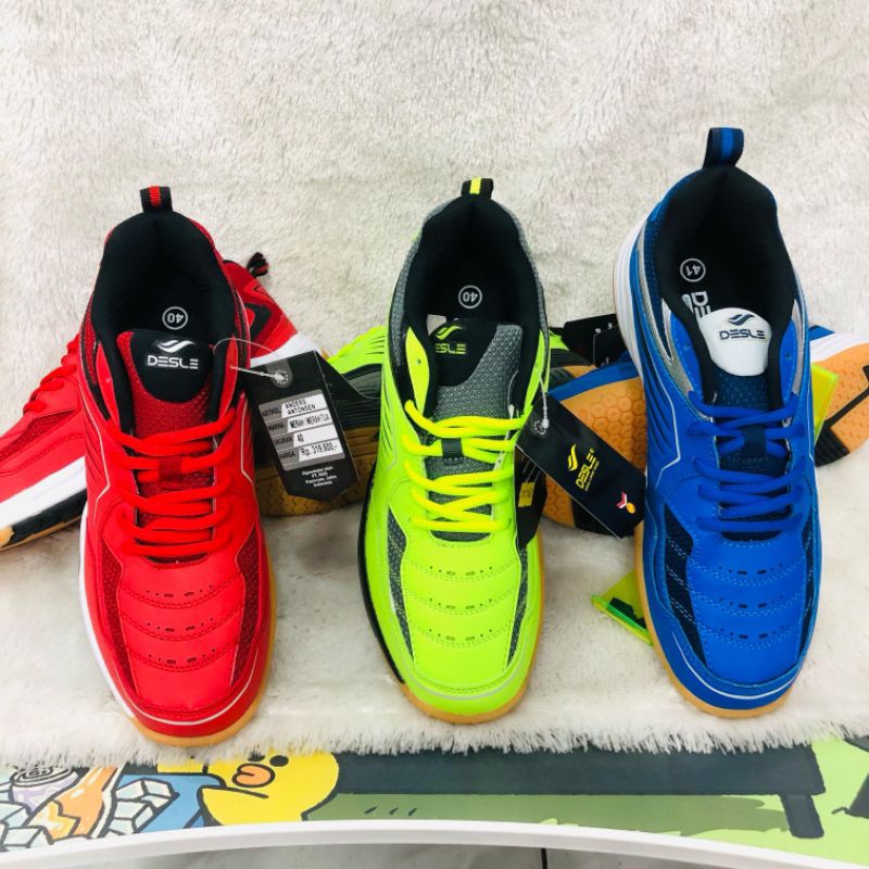 Sepatu Badminton Merk Desle Casual & Sport Shoes
