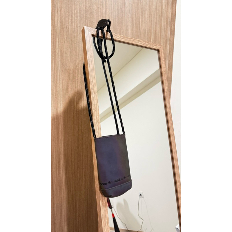 Adidas handphone pouch