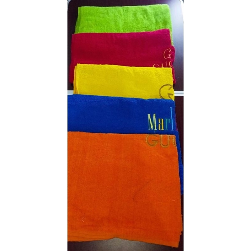 Handuk Gucci Besar dan tebal